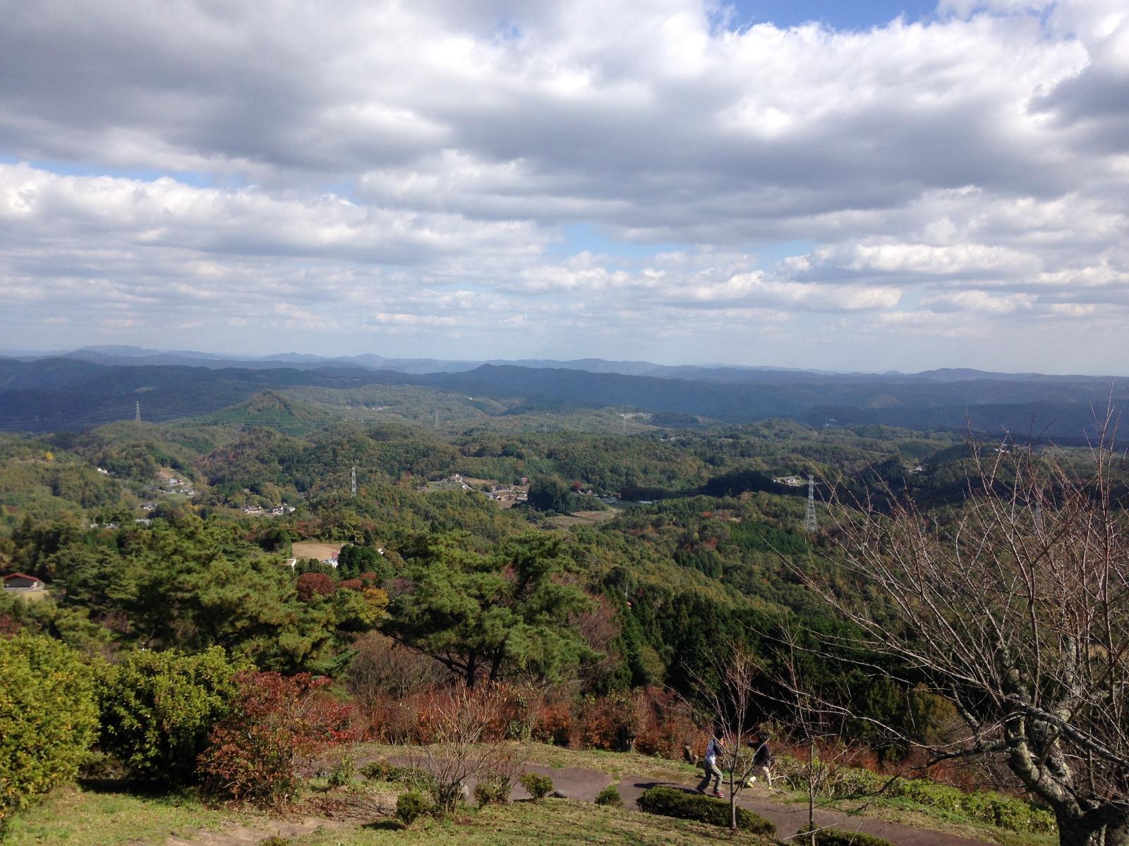 この山知っていますか？